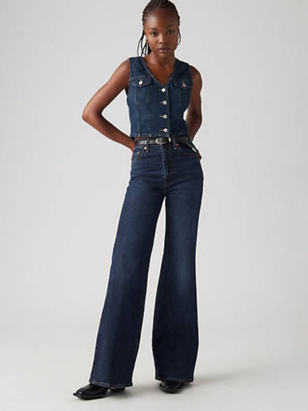 Levi's Ribcage Bell Jean 30x32 - Picture 8 of 15